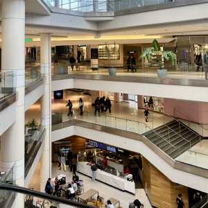 07 Rideau Centre Mall
